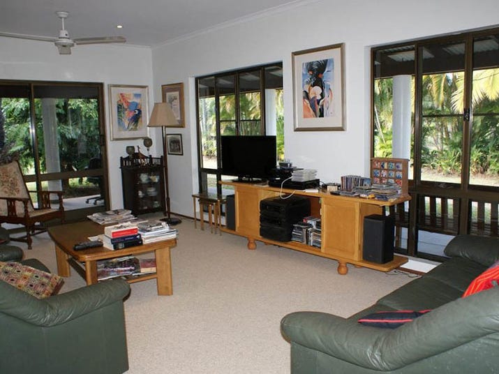 SOLD: Great healthy living on 3