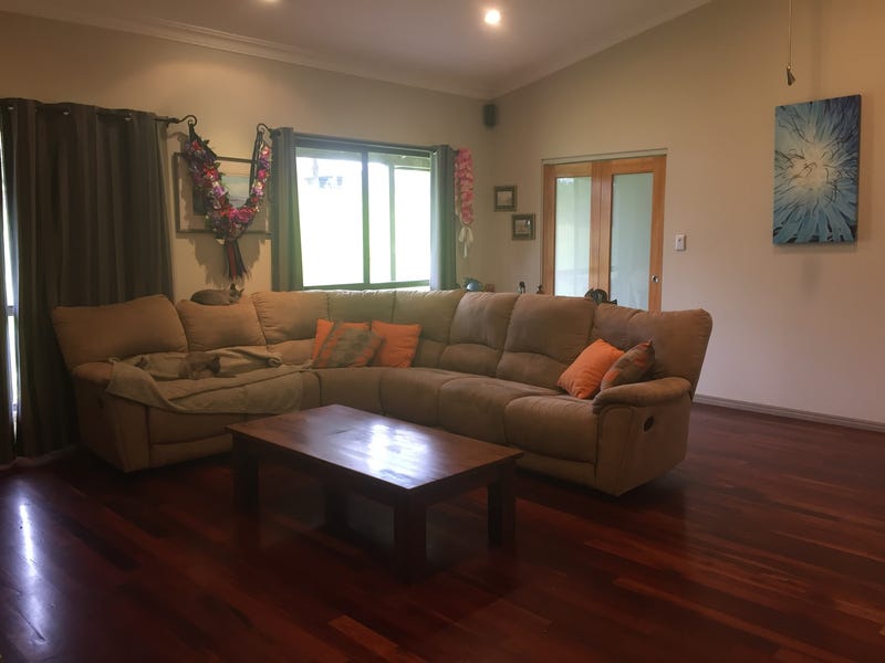 Sweeping Grand Views of Mt 11