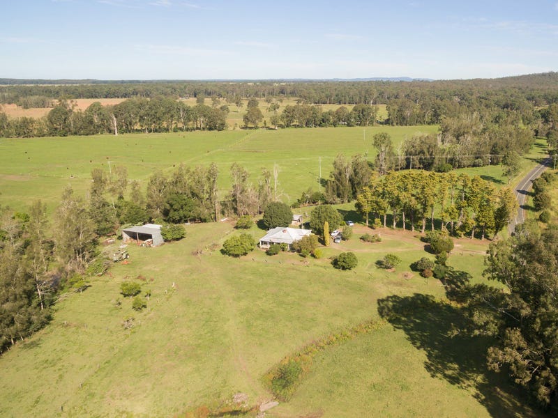 Picturesque Hobby Farm 3