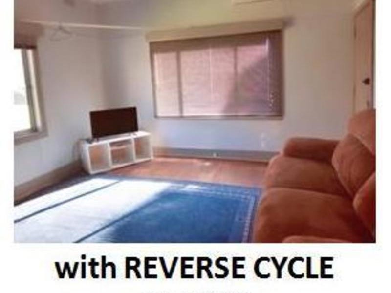 Country Retreat 24