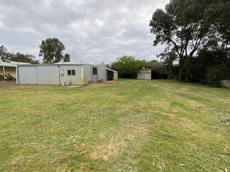 Rural Lifestyle Property 10