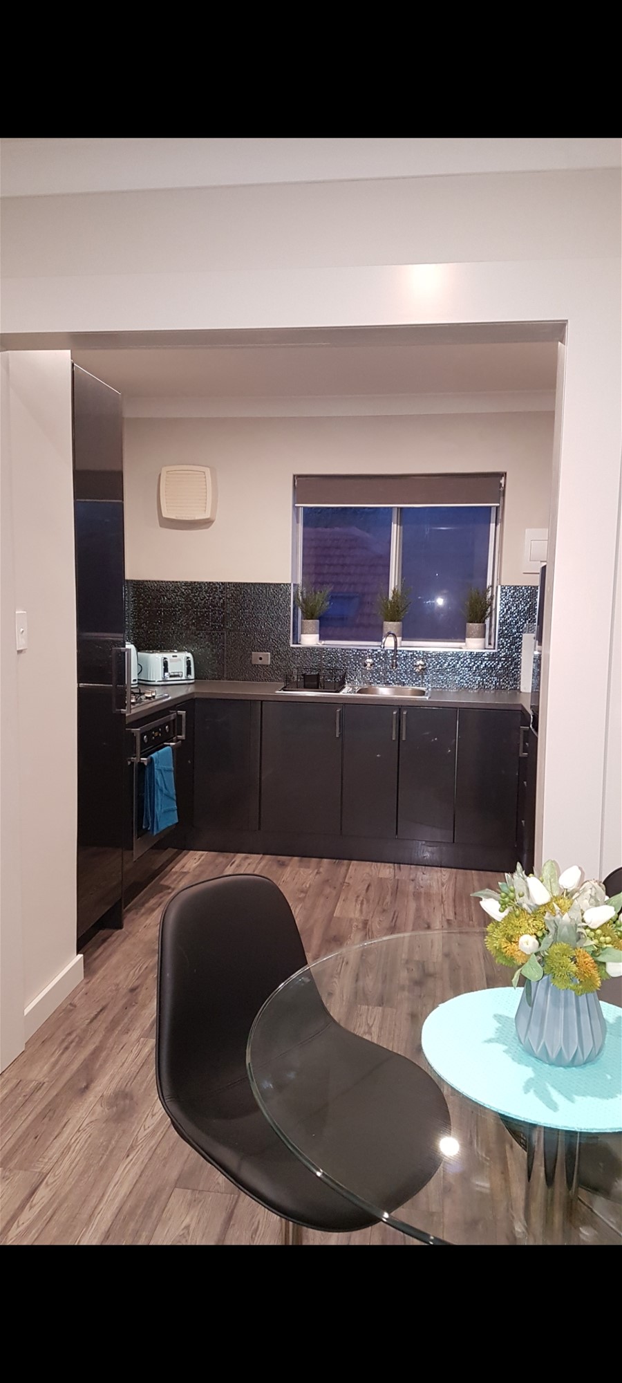 Renovated 2 bedroom unit to 3