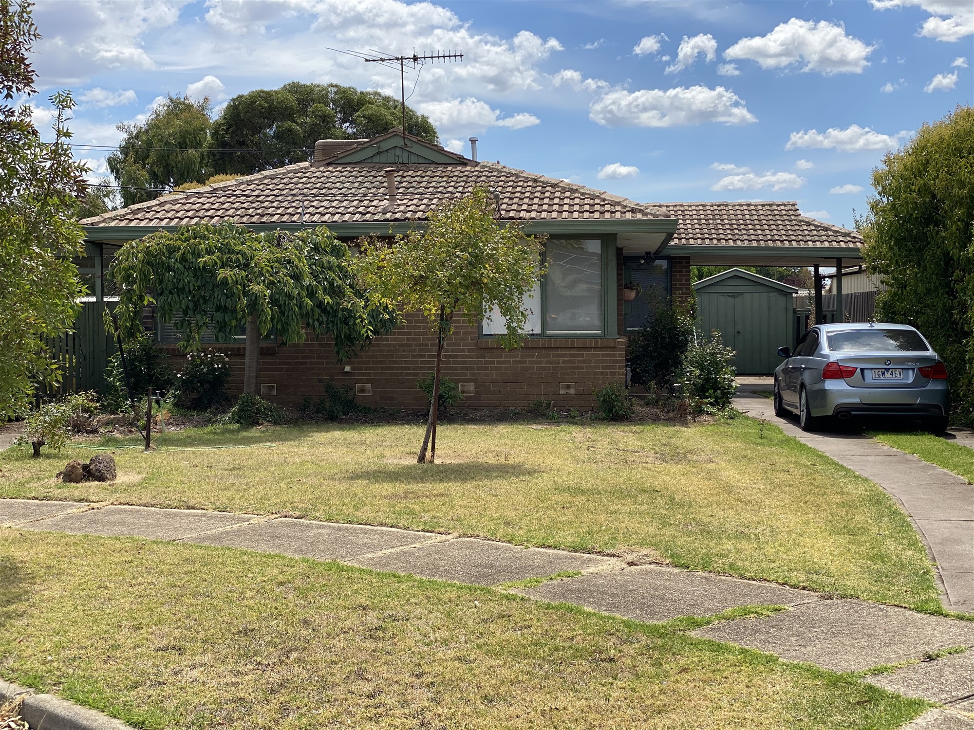 Close to Schools, Shops and Melton Train Station:  3 Br Renovated House with Loads of Storage and Space for 4 cars