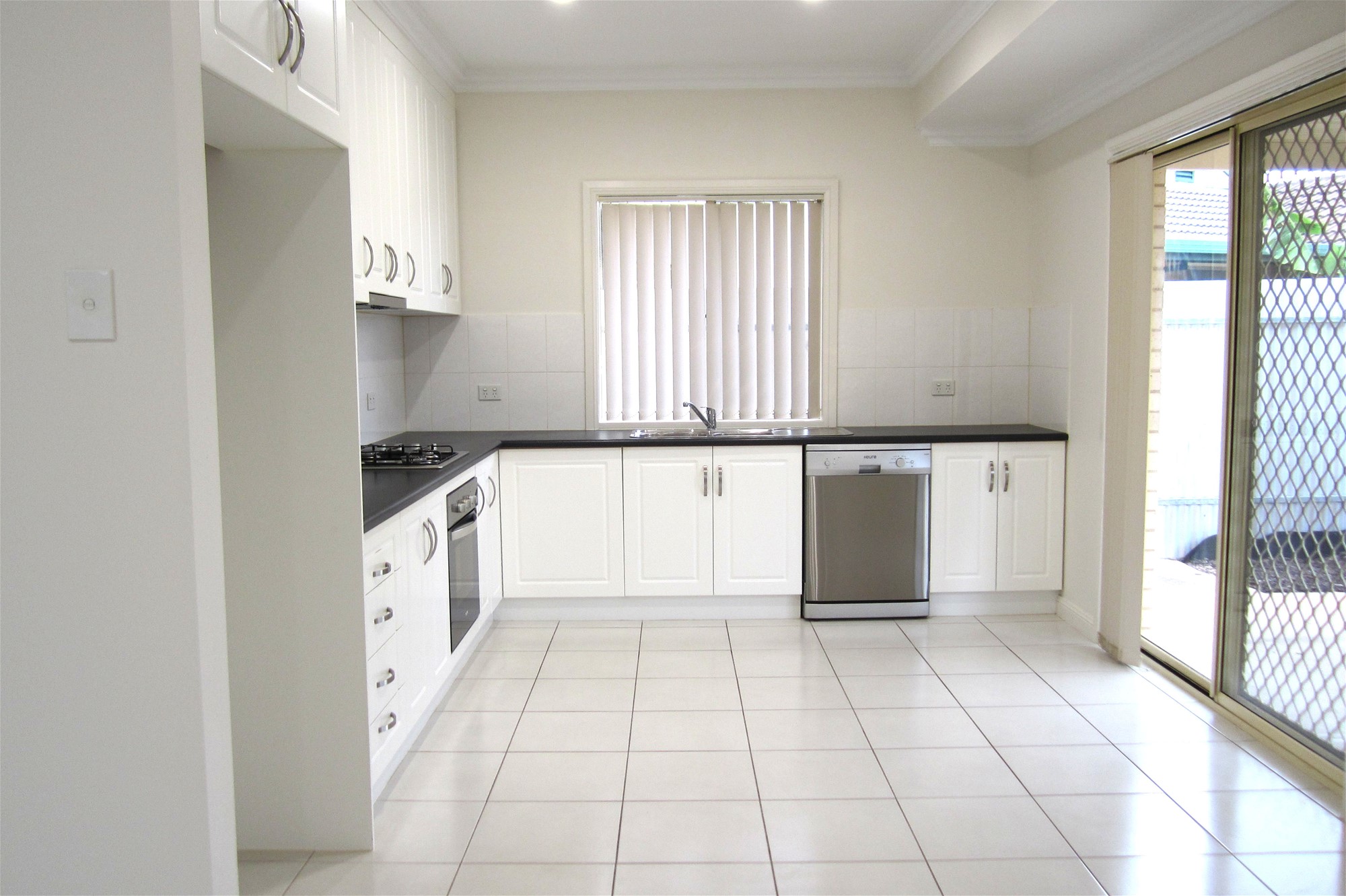 3 Bedroom, low maintenance. quality 8