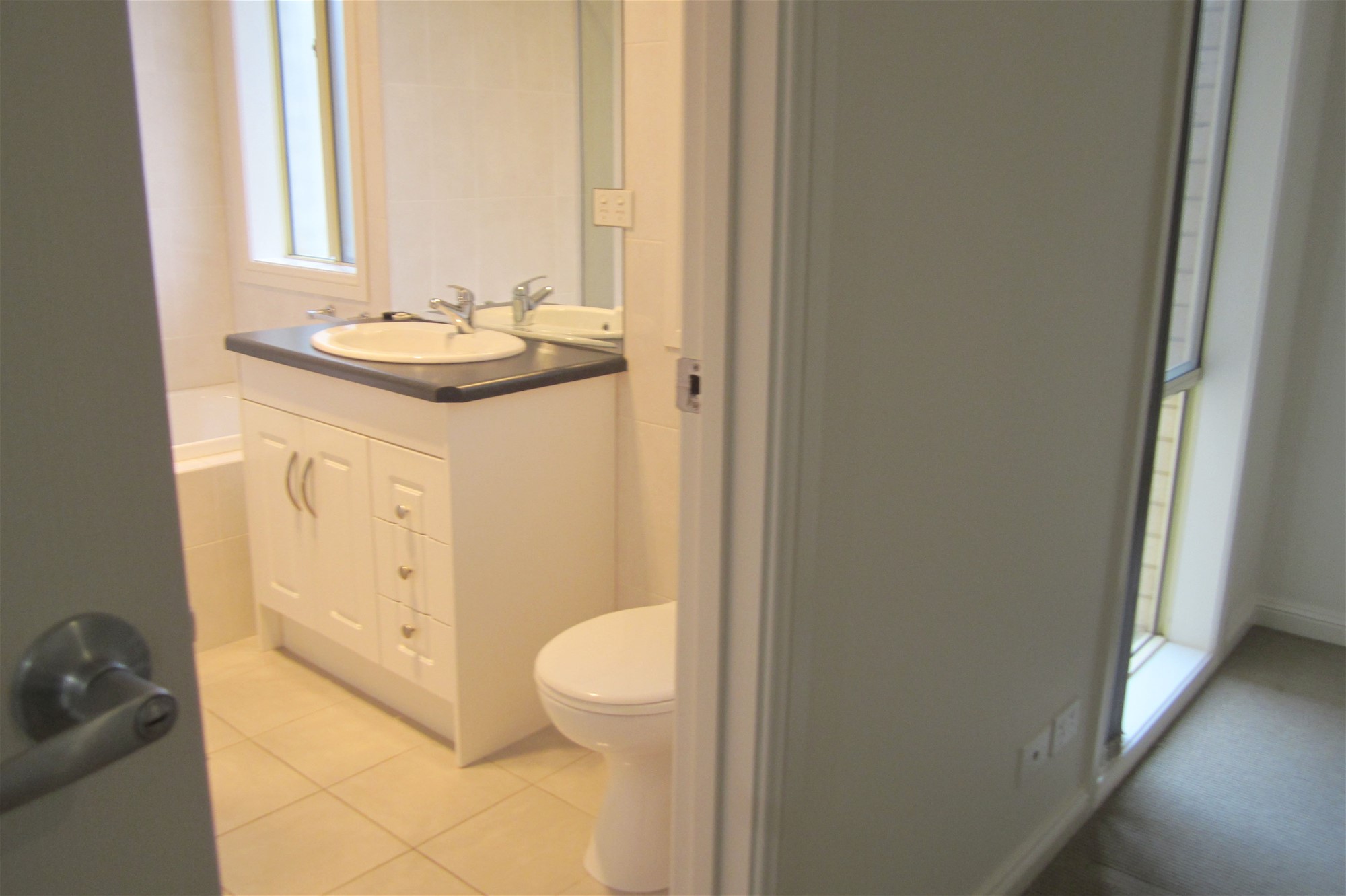 3 Bedroom, low maintenance. quality 15