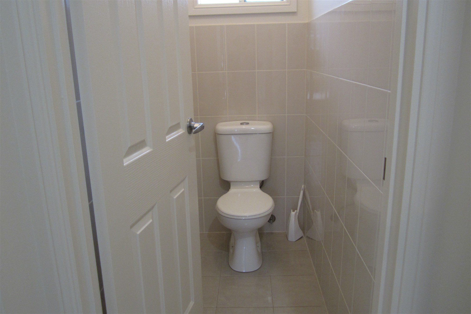3 Bedroom, low maintenance. quality 16