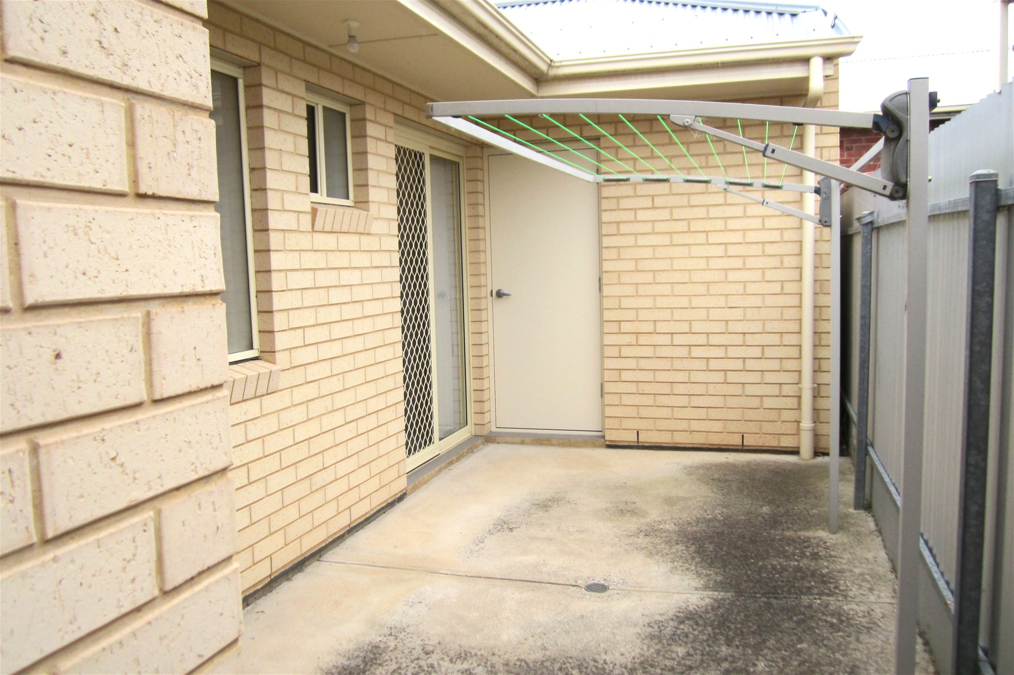 3 Bedroom, low maintenance. quality 18