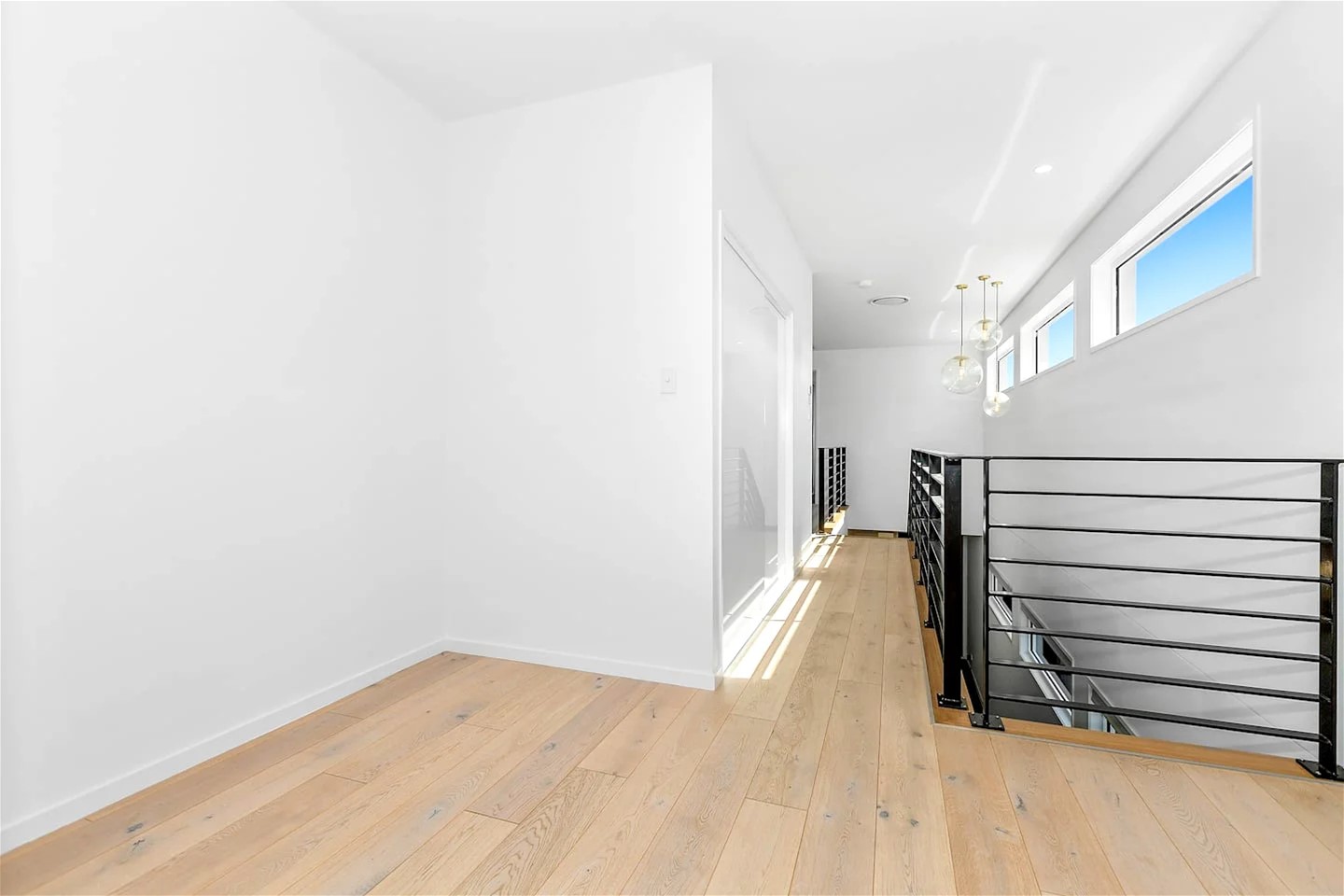 Approx $3.5K p/w, fully furnished, 17