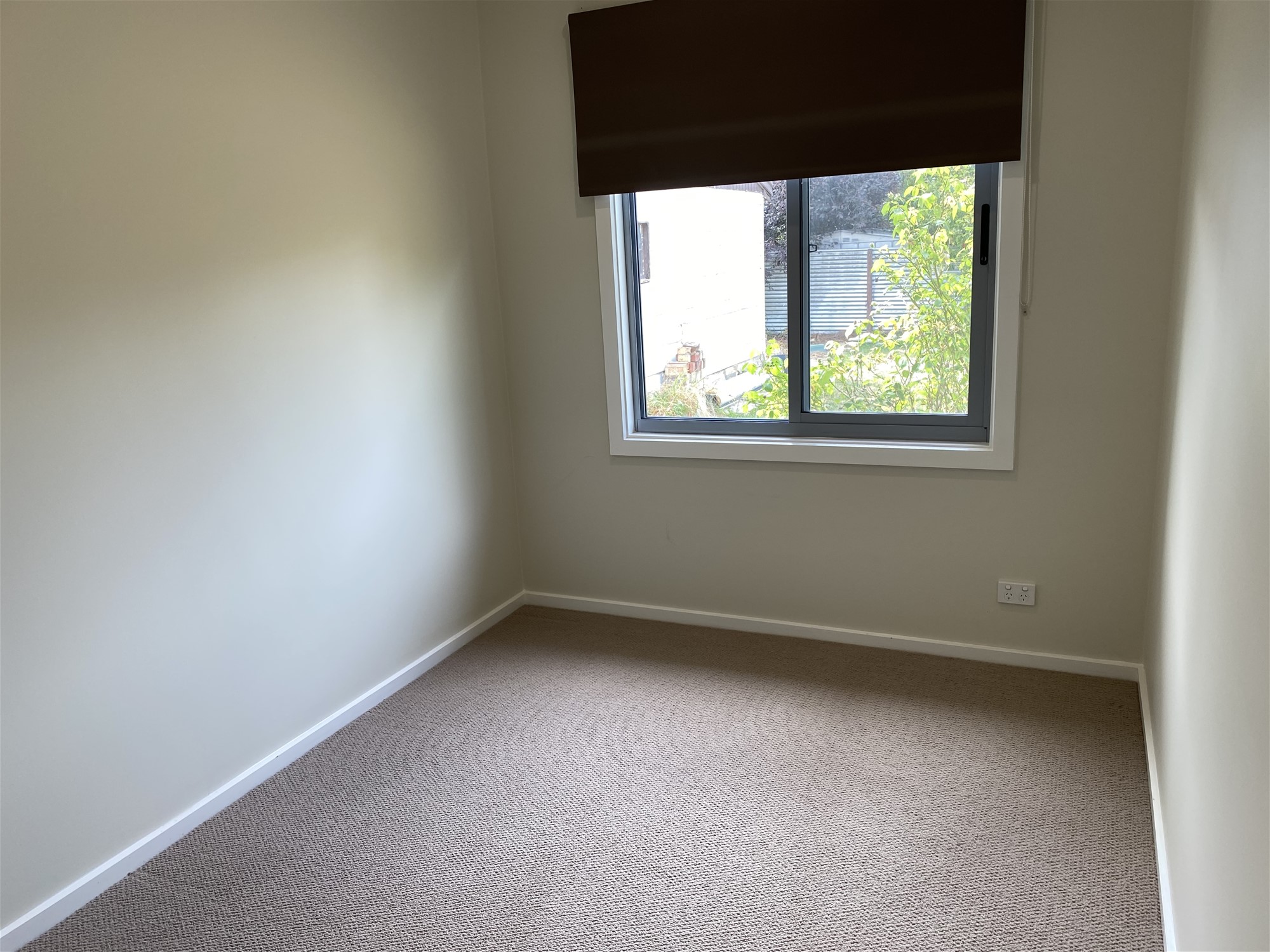 2 driveways both secured. Suitable 8