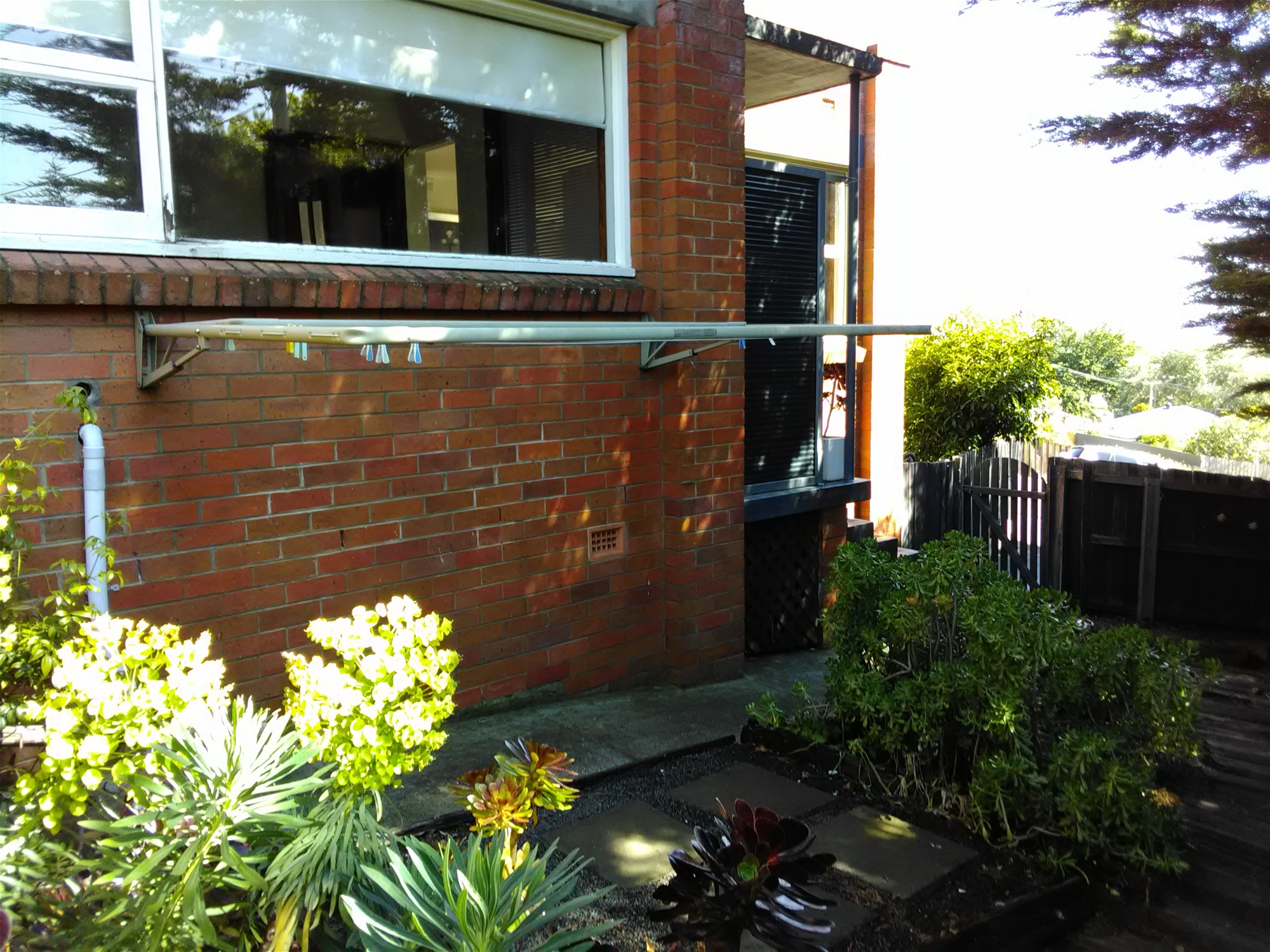 FULLY FURNISHED SELF CONTAINED ONE 16