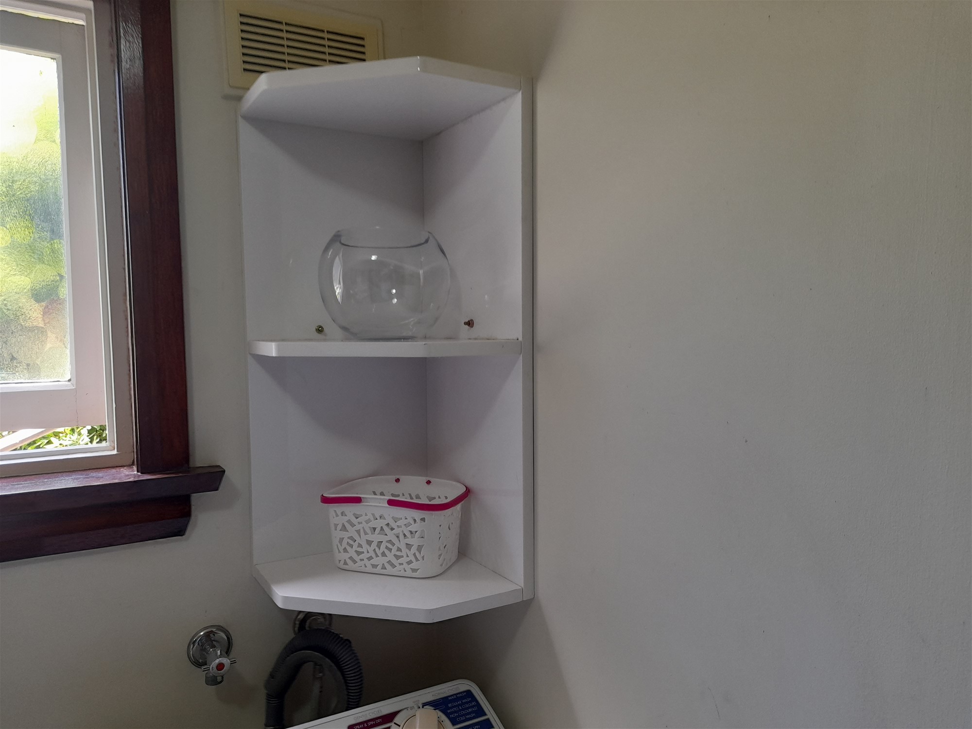 FULLY FURNISHED SELF CONTAINED ONE 13