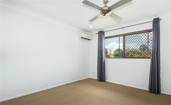 Tidy house in convenient location. 8