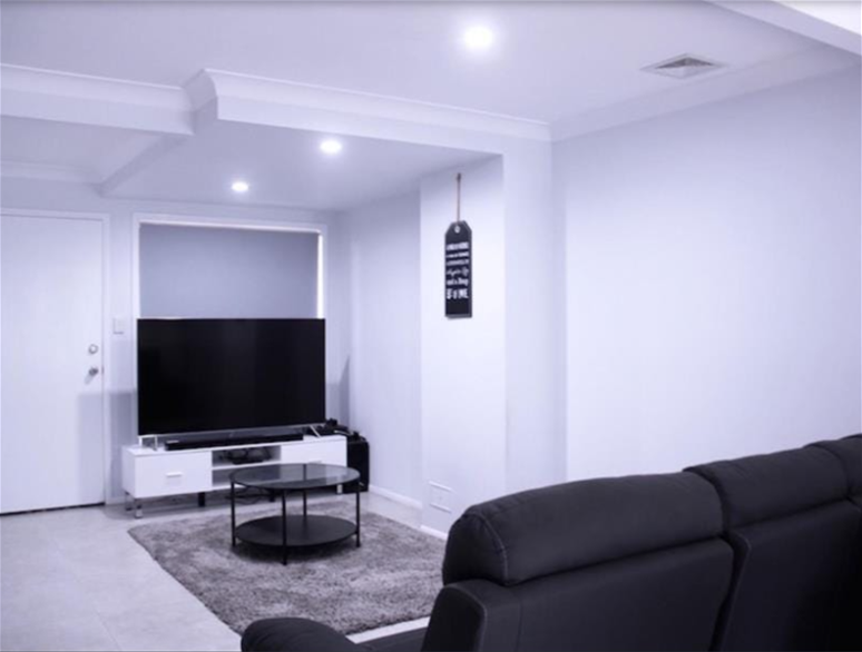 Tidy house in convenient location. 10