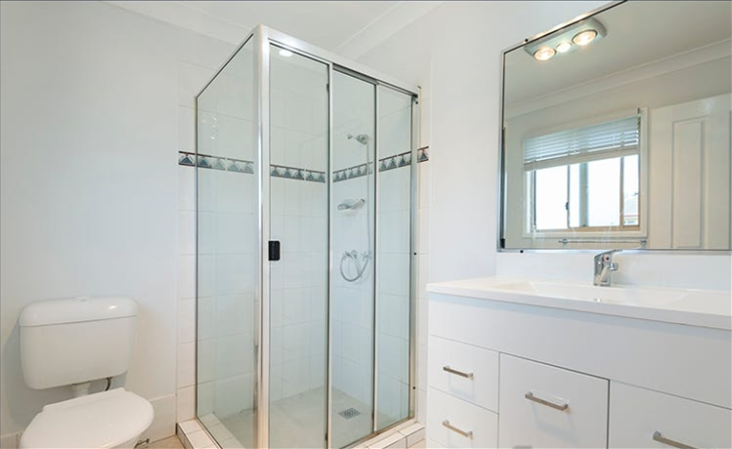 Tidy house in convenient location. 11