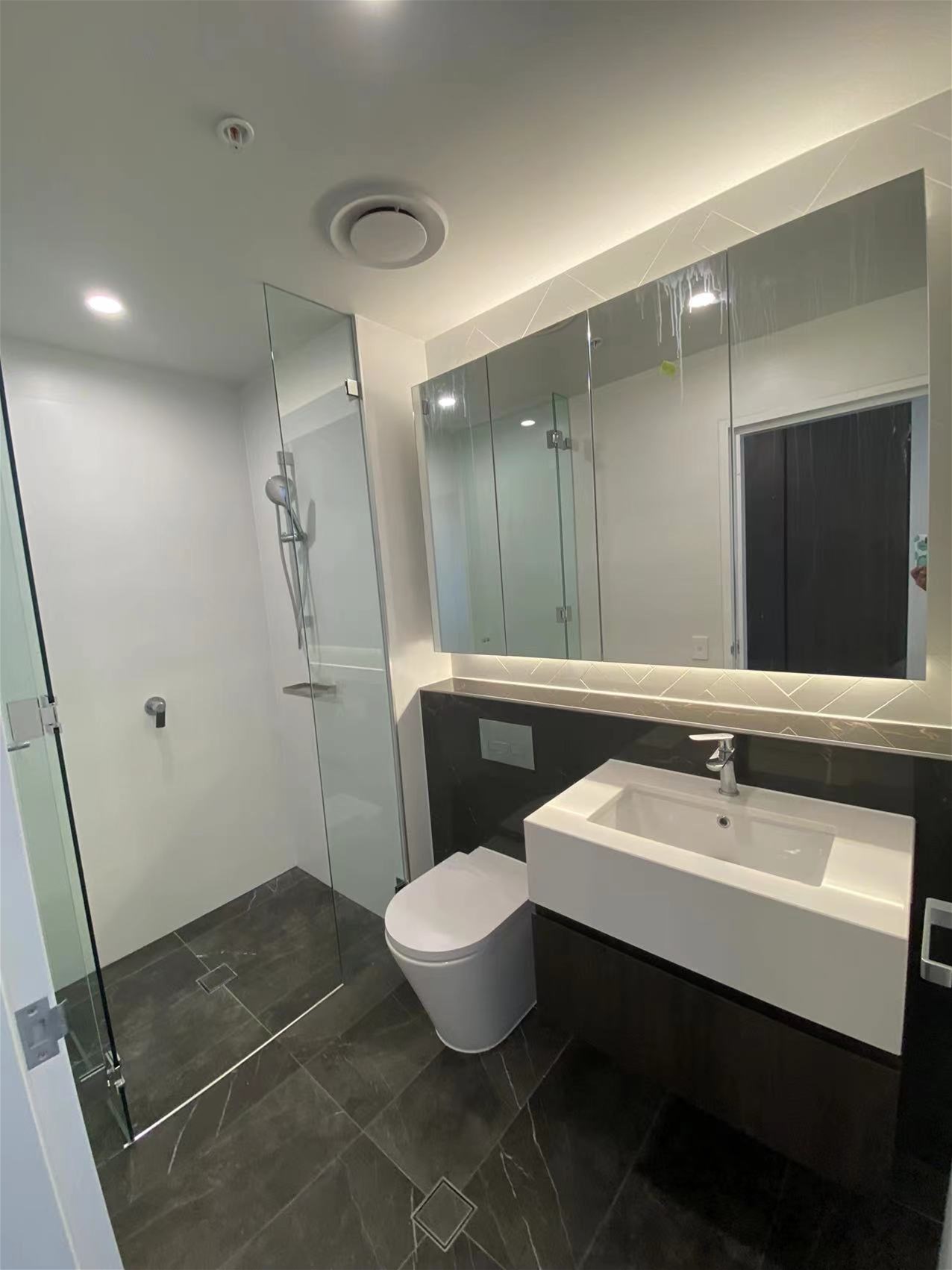 St Leonards brand new 2 10
