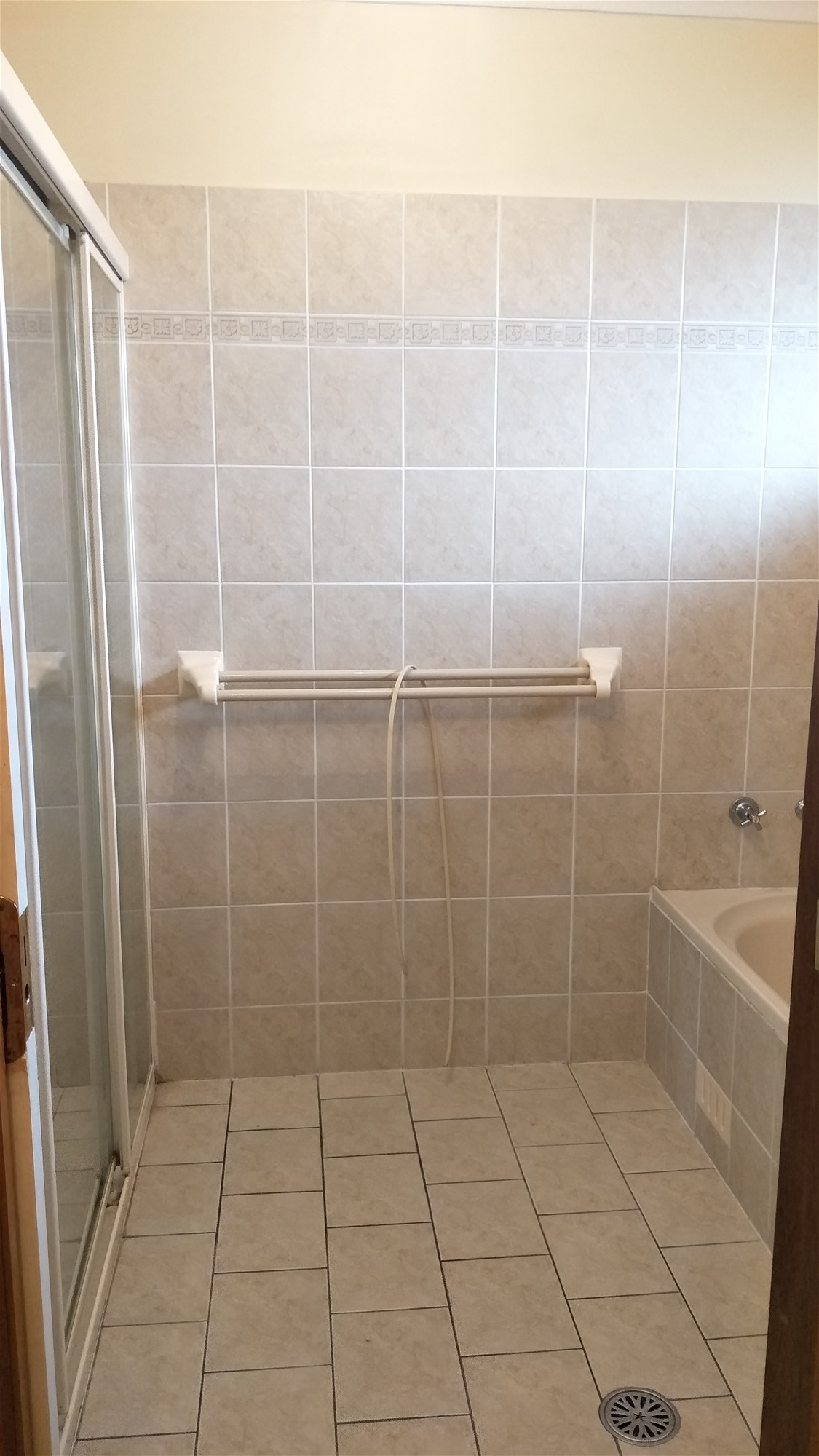 Spacious 2 Bedroom Unit situated 7