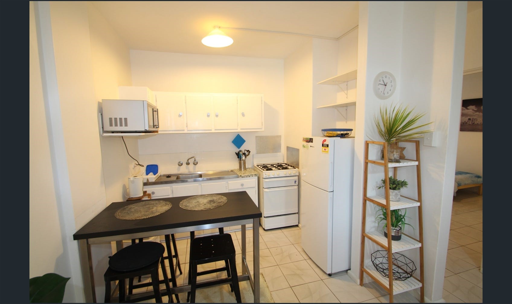 2 bedroom Fully Furnished Apartment 2