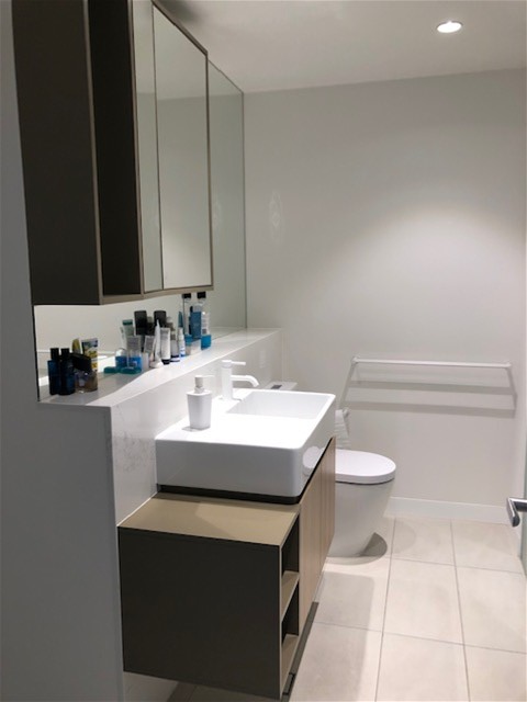 Beautiful bright apartment in good 7