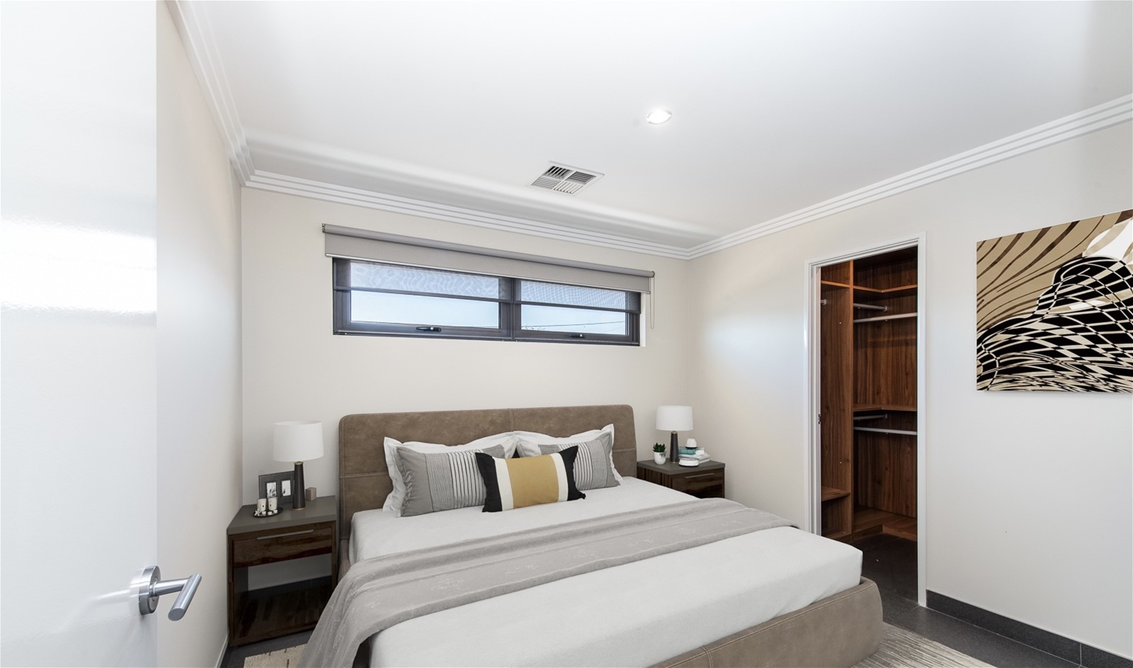 Executive family living 6