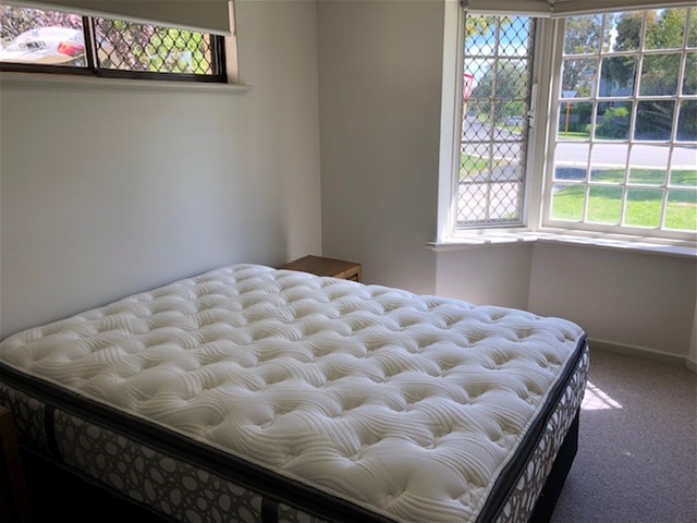 3 Bedroom Fully Renovated Duplex 10