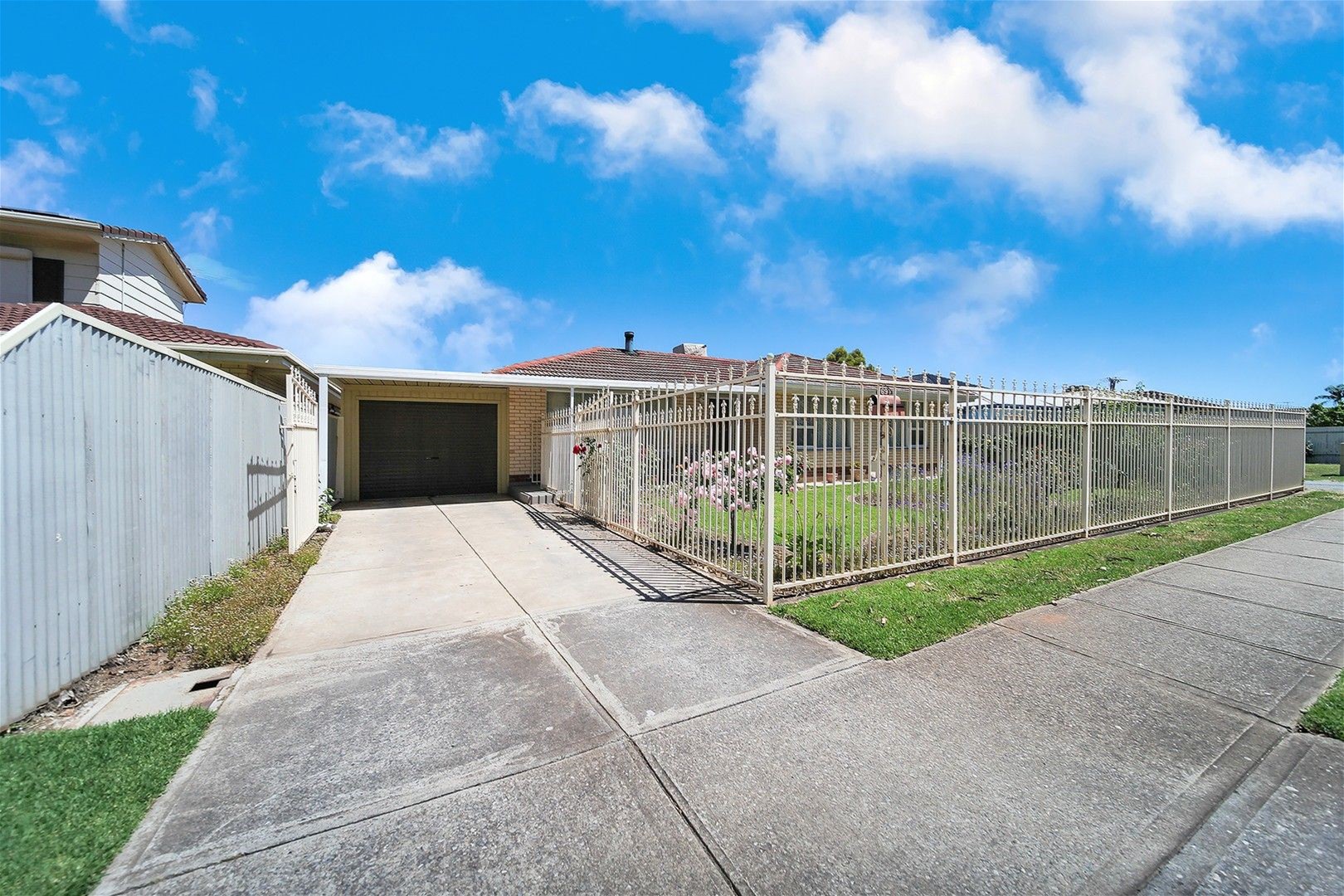 Well maintained, fully renovated house for rent