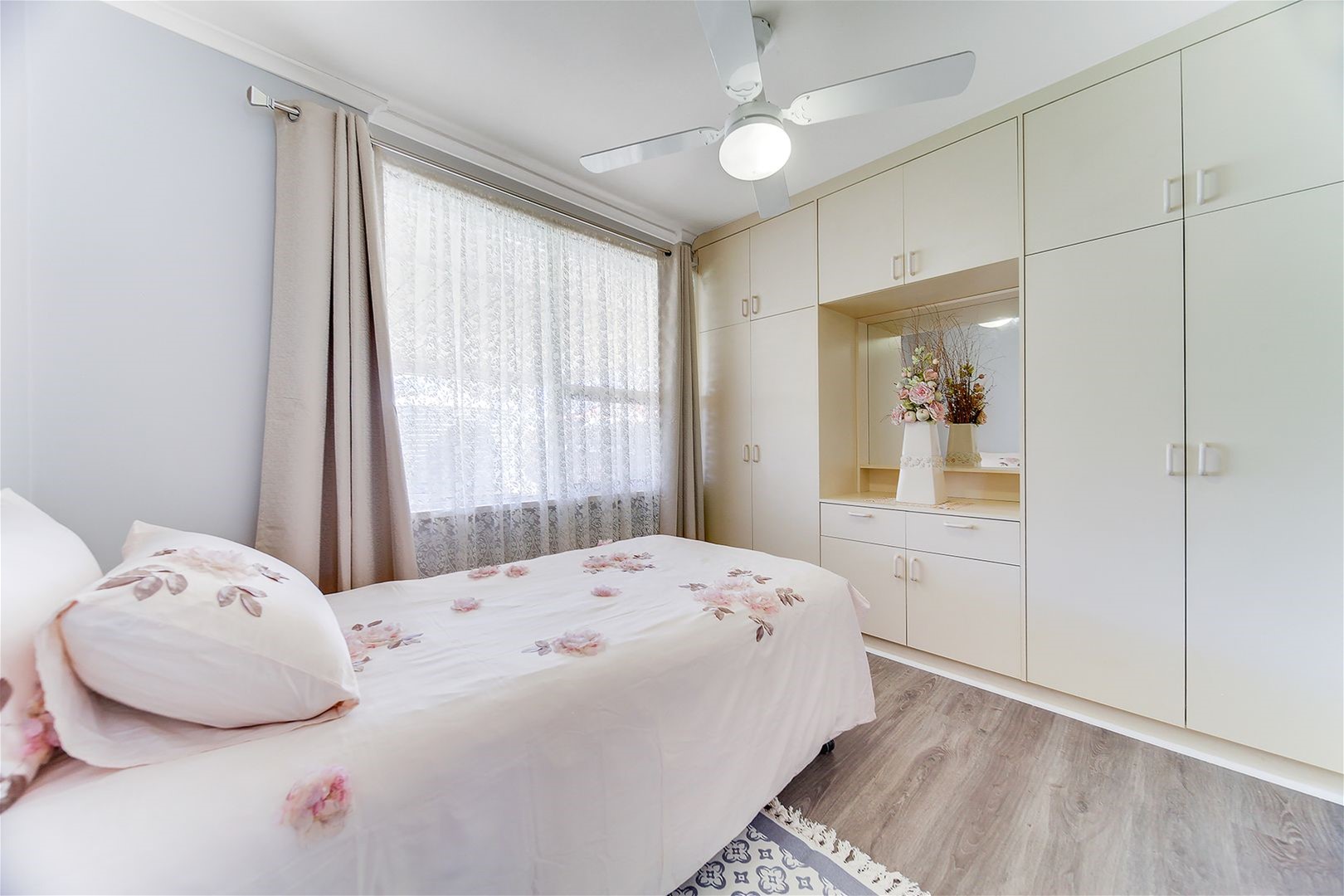 Well maintained, fully renovated house 13