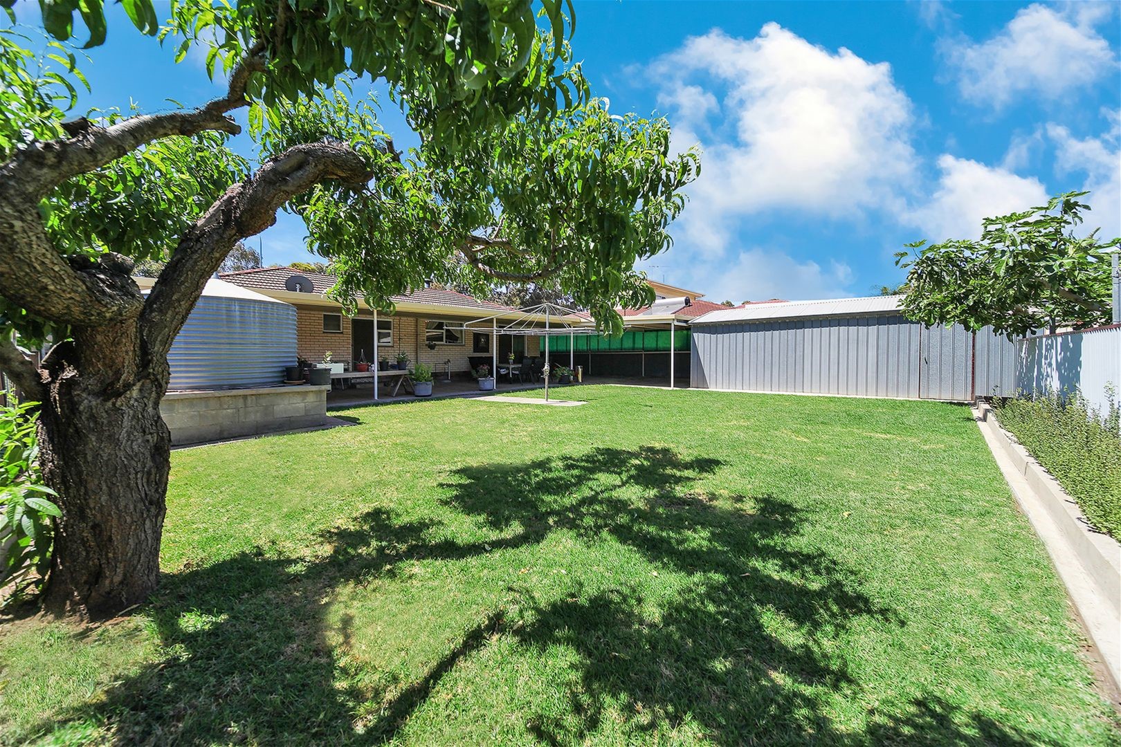Well maintained, fully renovated house 17