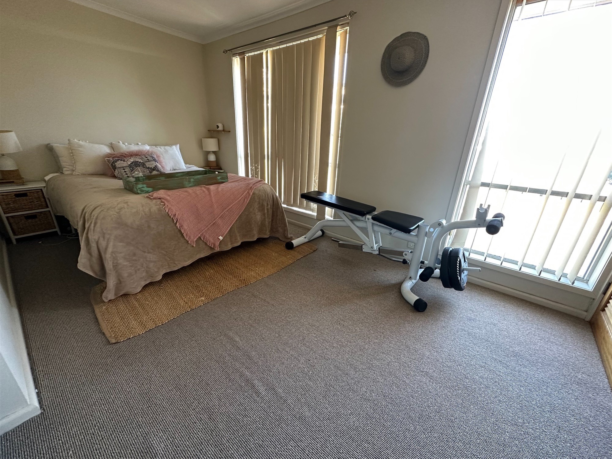 Price reduced !!!! $460 Affordable 16