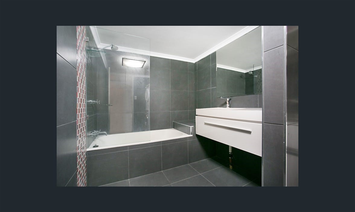 LARGE 2 BEDROOM, 2 BATH- 5