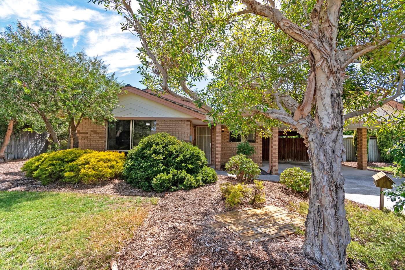 4 bedroom, pet friendly with 3