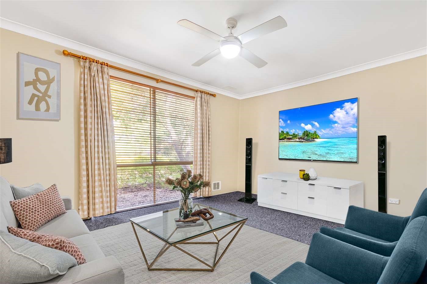 4 bedroom, pet friendly with 7