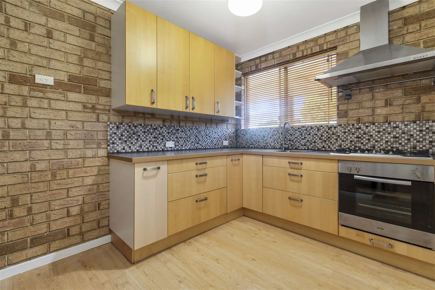 4 bedroom, pet friendly with 21