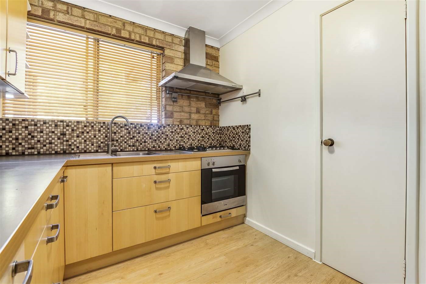 4 bedroom, pet friendly with 22
