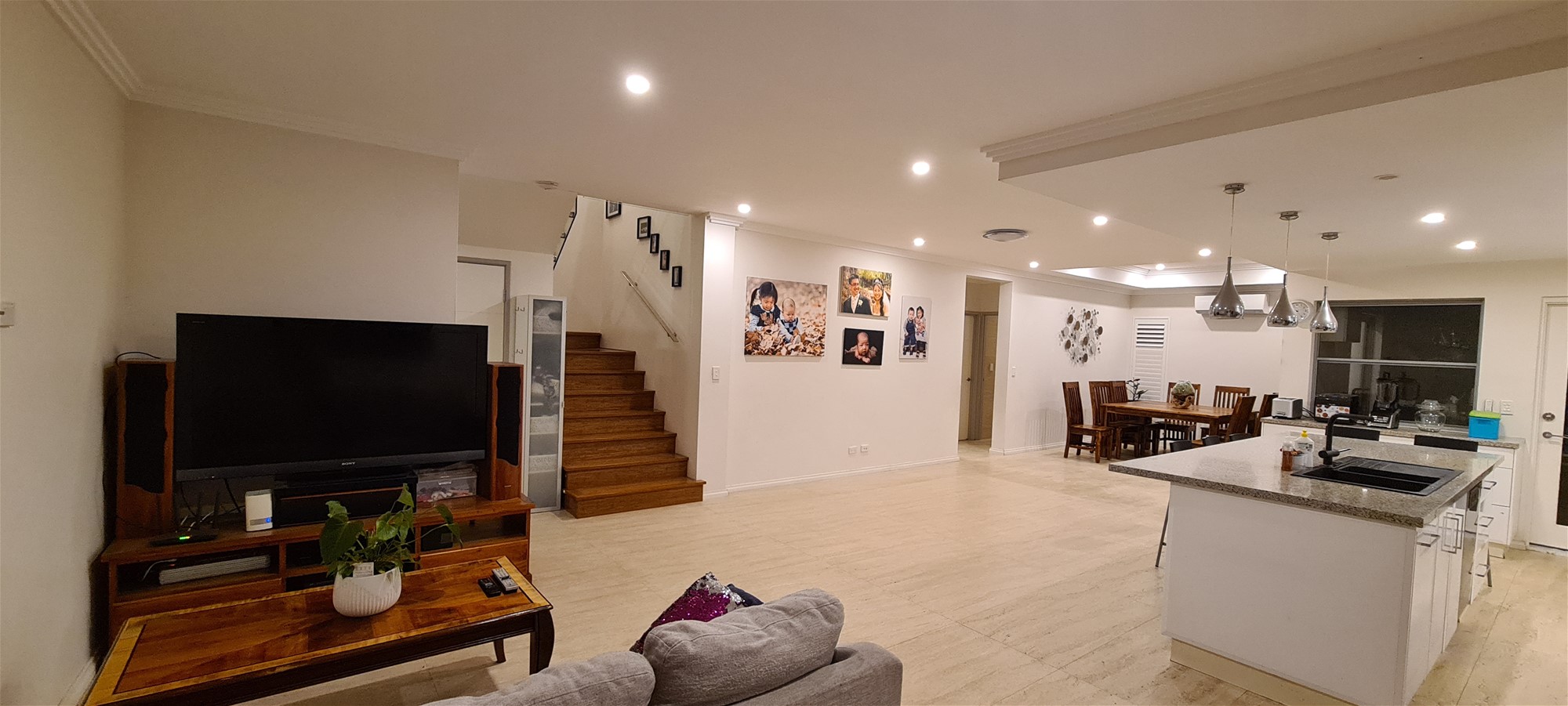 Spacious 5-Bedroom Townhouse in Yokine 6