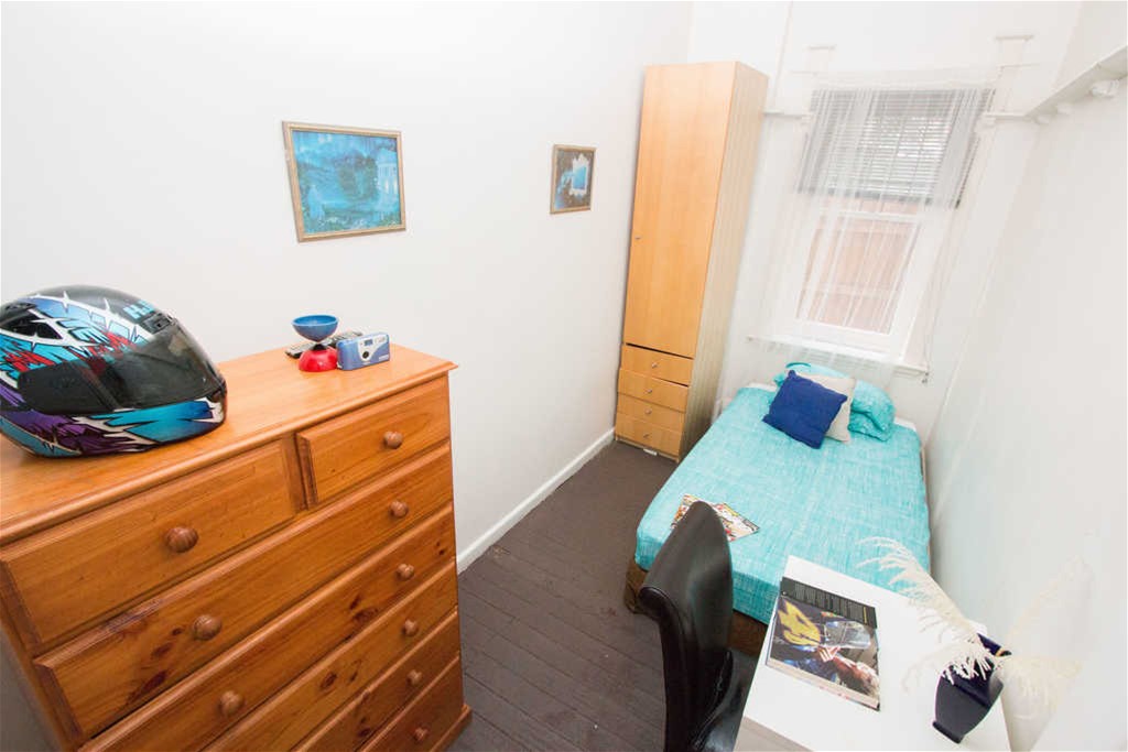 SEVEN BEDROOM UNIT FOR 7-10 6