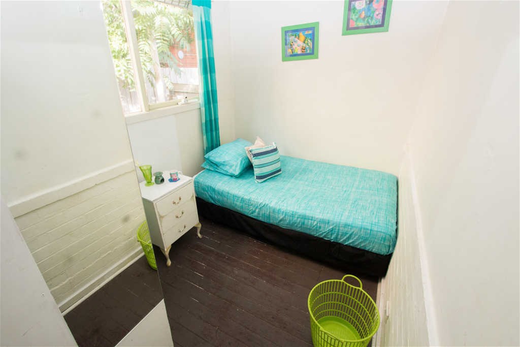 SEVEN BEDROOM UNIT FOR 7-10 10