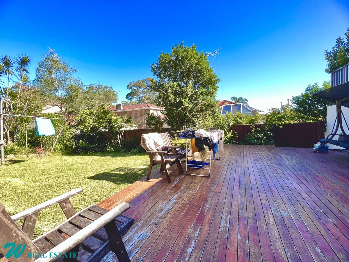 Bright Full brick 4 bedroom 3