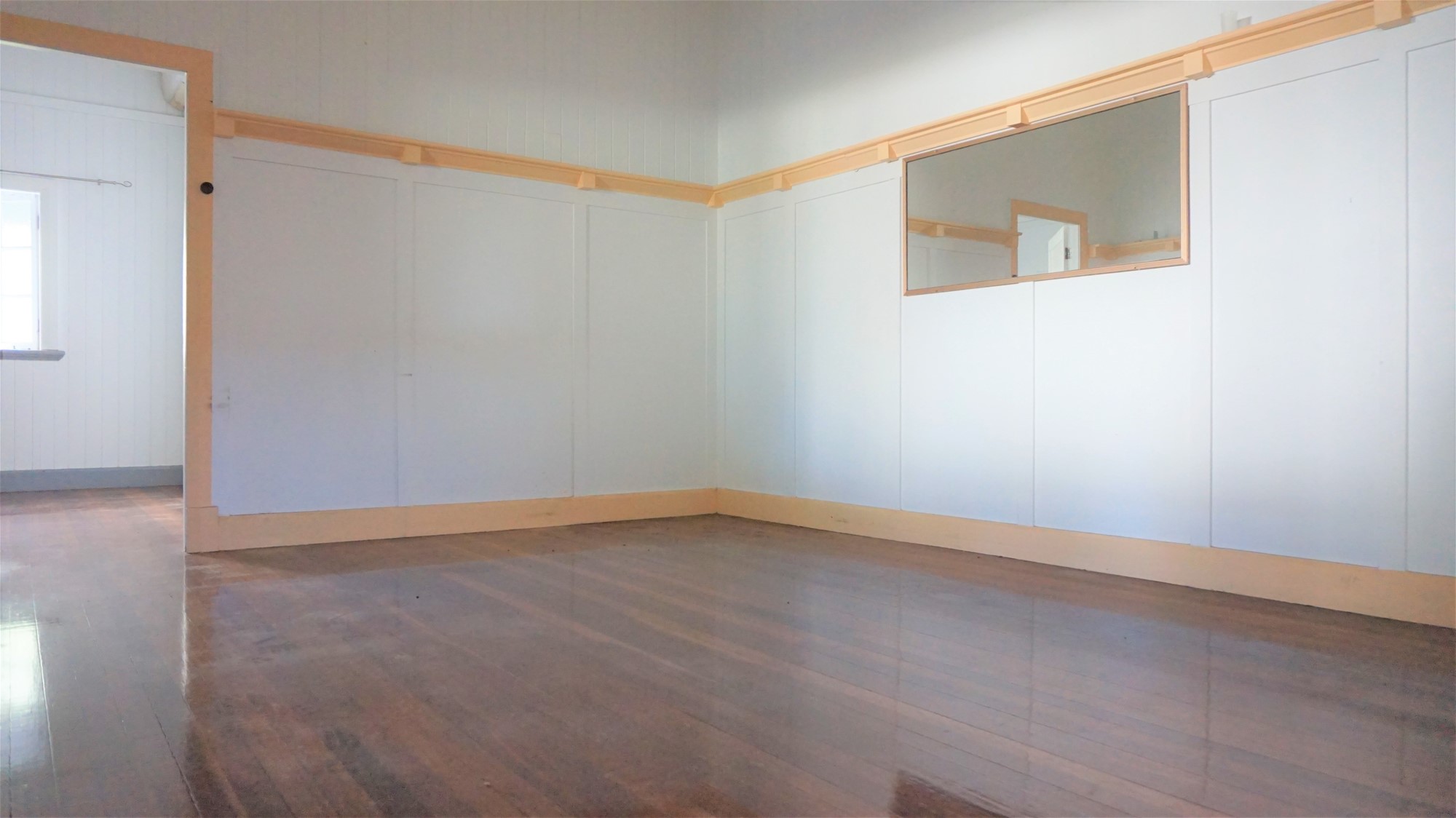 4 bedroom town house 15mins 29