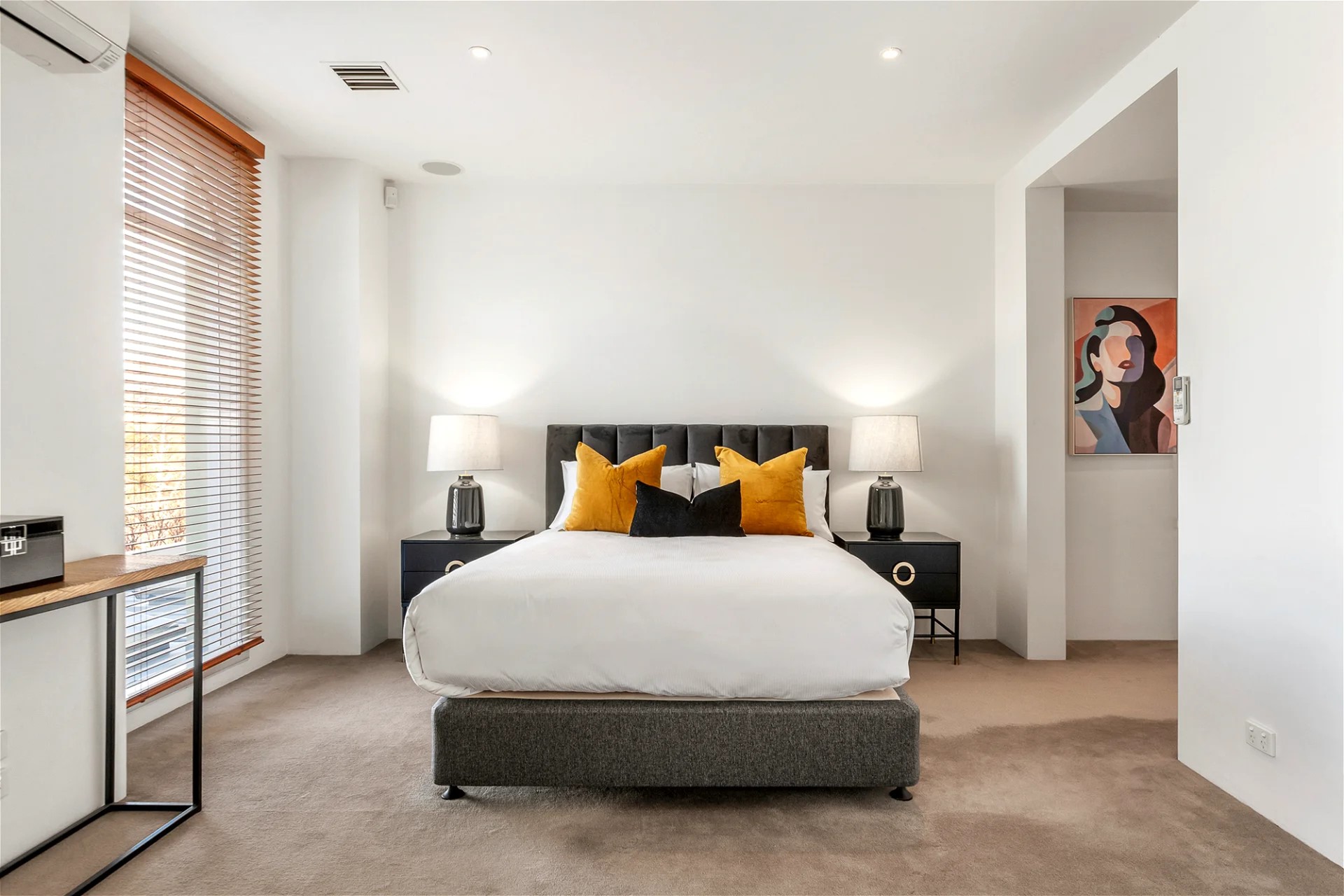 Rent $2500 per/week fully furnished 13