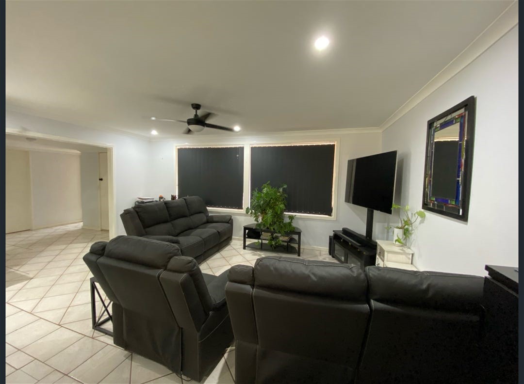 Beautiful House for Rent in 12