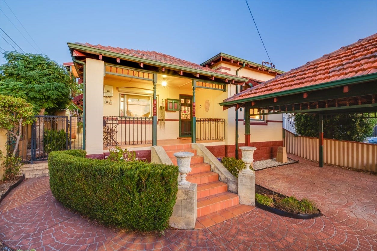 Beautiful Short-Term Lease in Mount 2