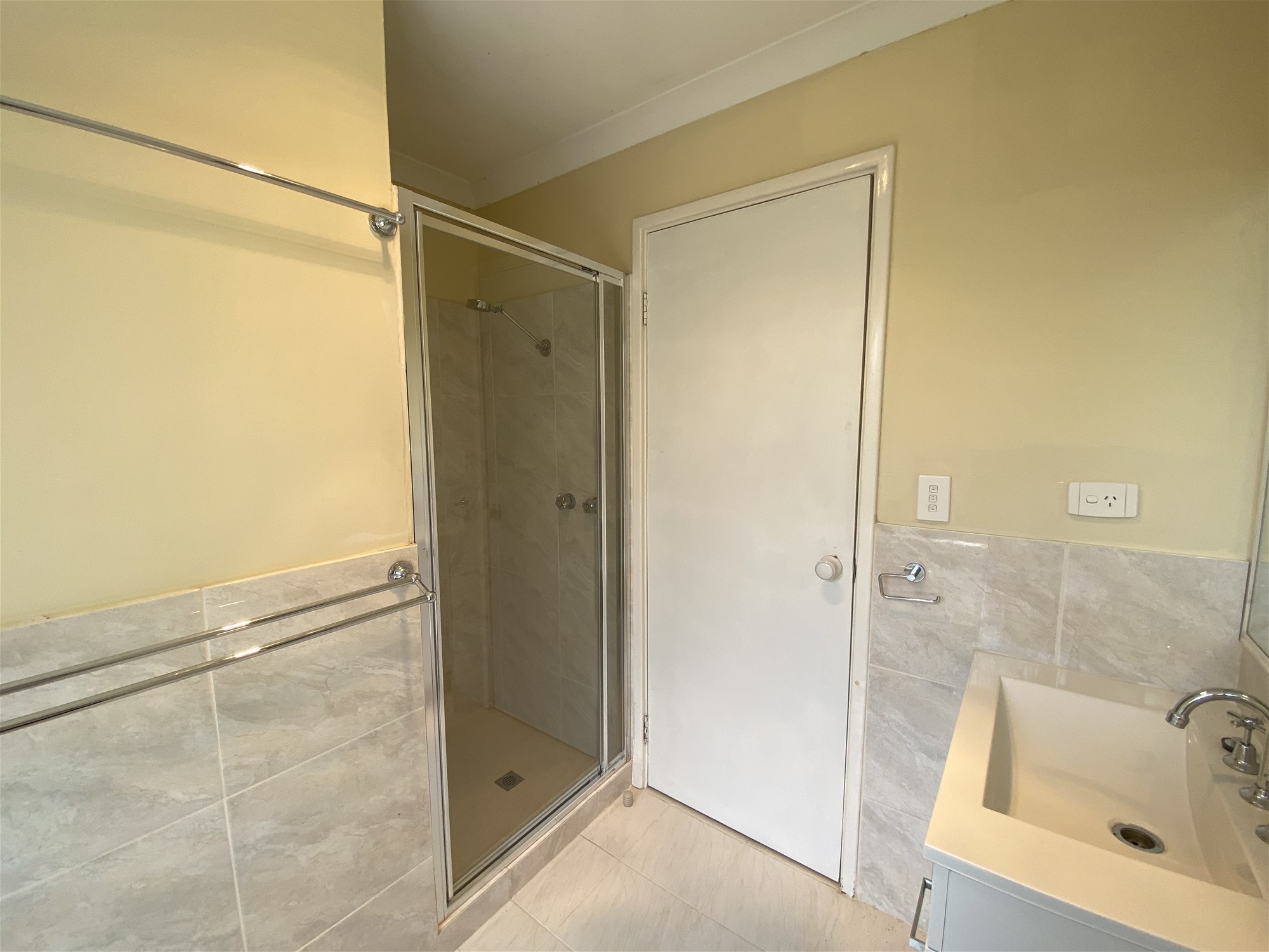 Hilton 3-bedroom classic. 13