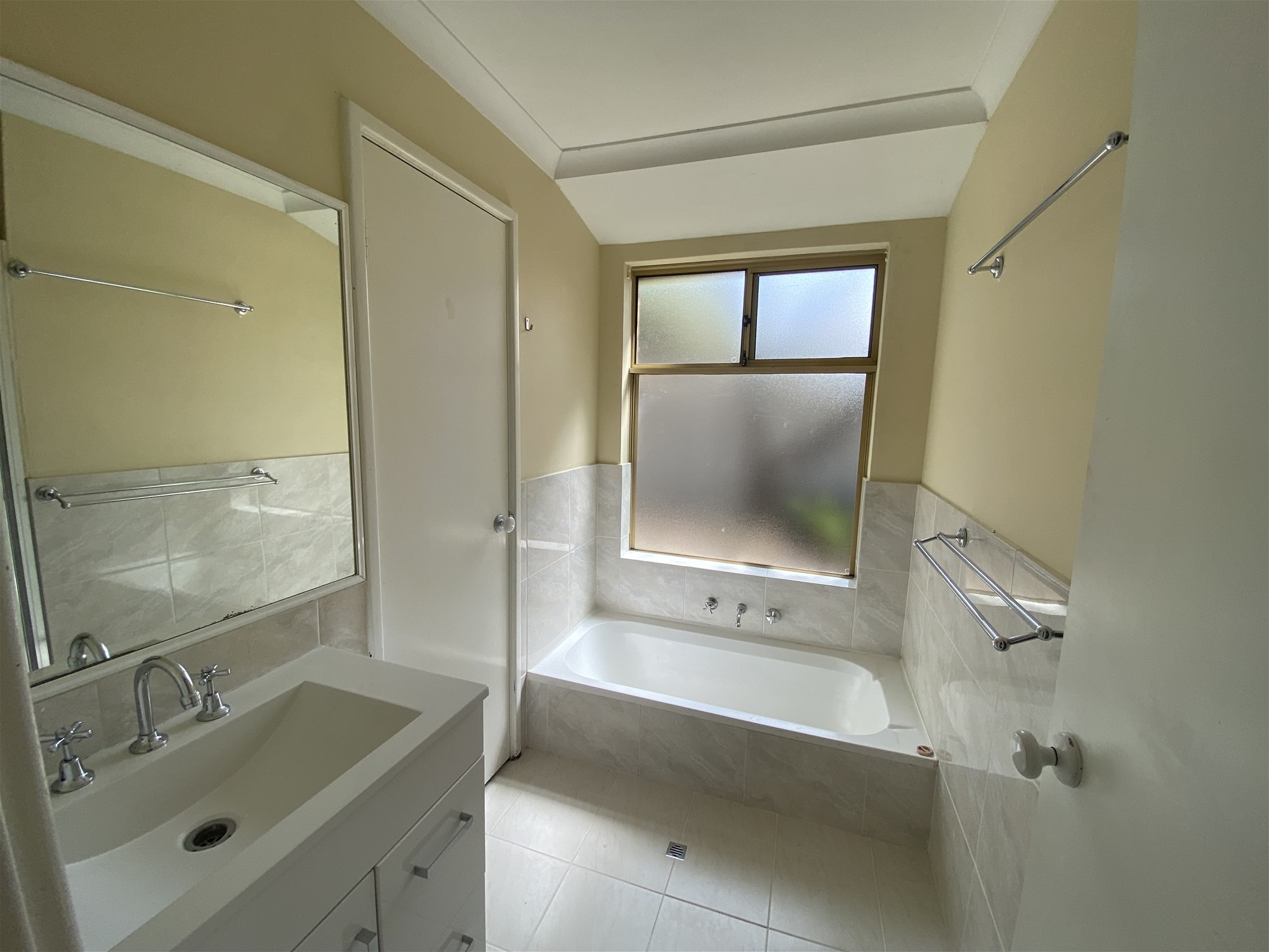 Hilton 3-bedroom classic. 12