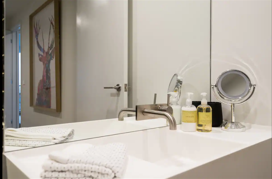 Stylishly designed apartment 9