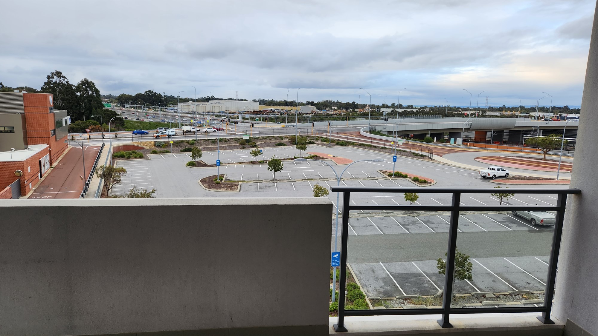 Quite Top Location!!, Top floor, 20