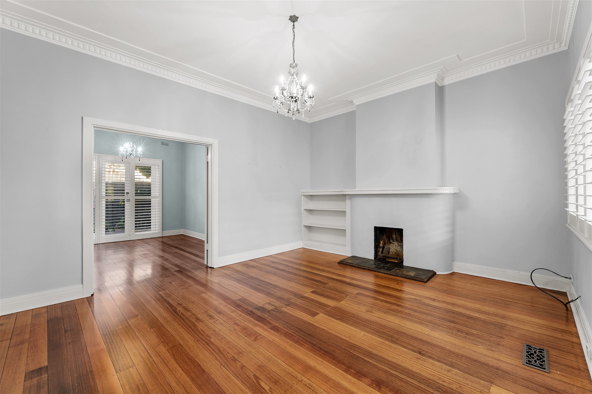 Showpiece Parisien-style Renovation, Whisper Quiet 2