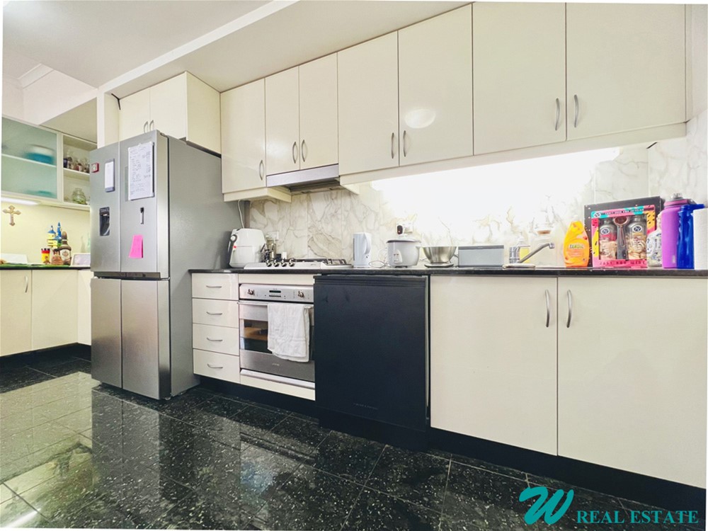 North-facing 2 Bedroom in the 2