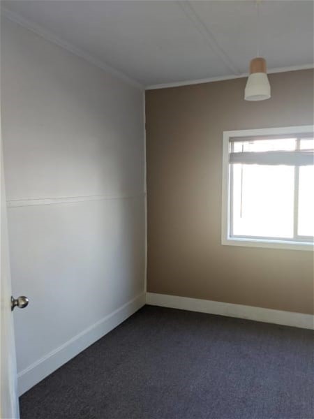 Private 2 Bedroom House in 9