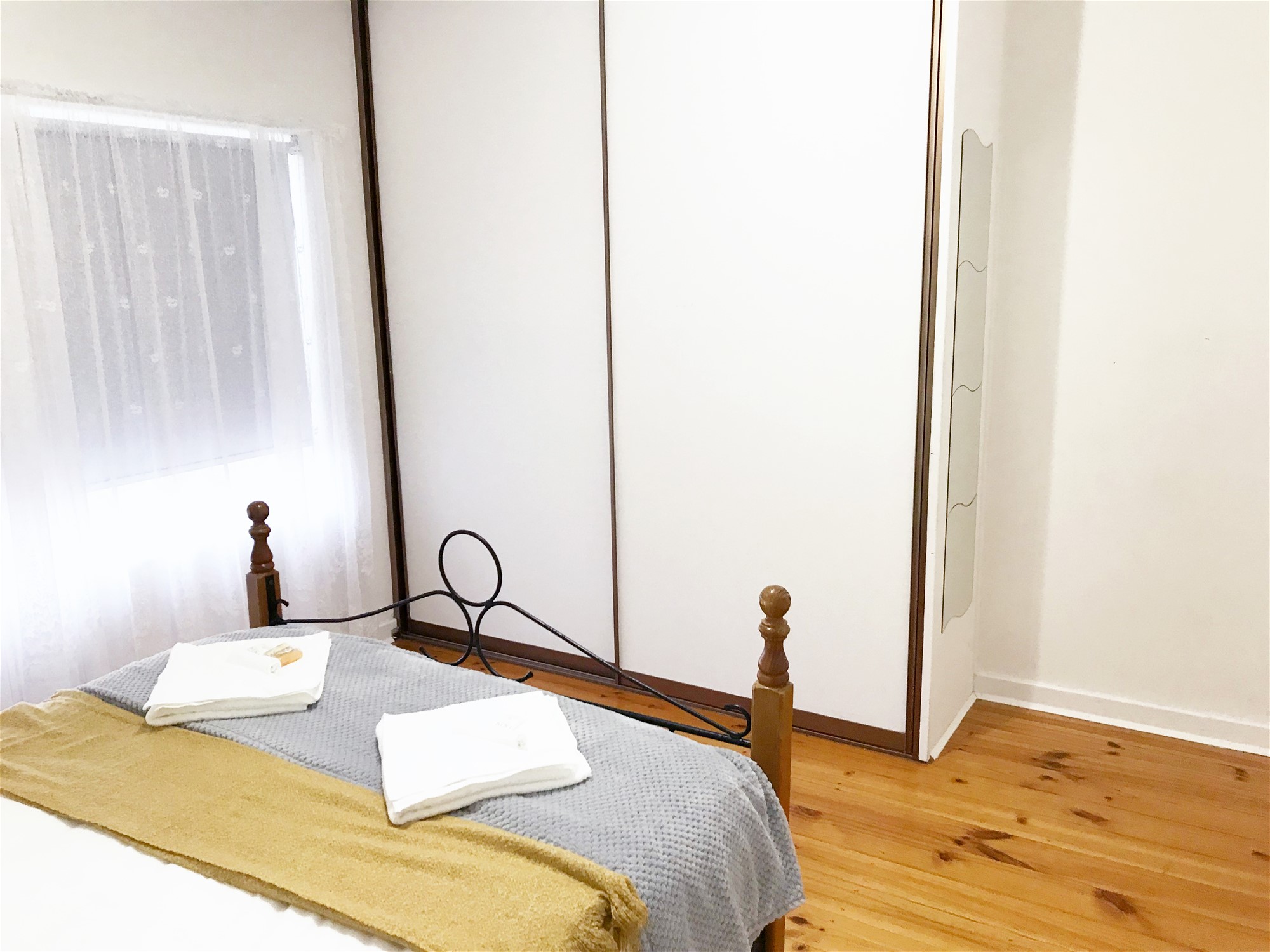 Spacious renovated home in Seacliff 14