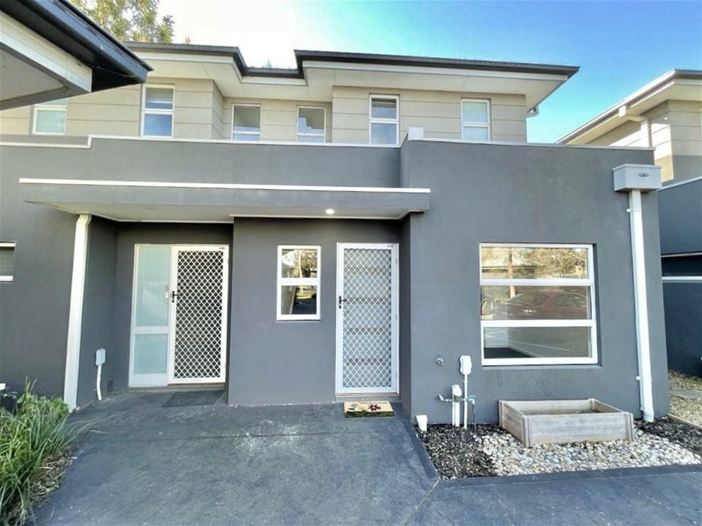 Charming Two Bedroom Townhouse